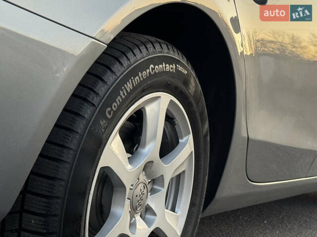 Серый Ауди А4, объемом двигателя 1.8 л и пробегом 238 тыс. км за 9400 $, фото 11 на Automoto.ua