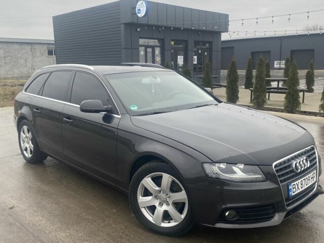 Сірий Ауді А4, об'ємом двигуна 2 л та пробігом 279 тис. км за 10450 $, фото 2 на Automoto.ua