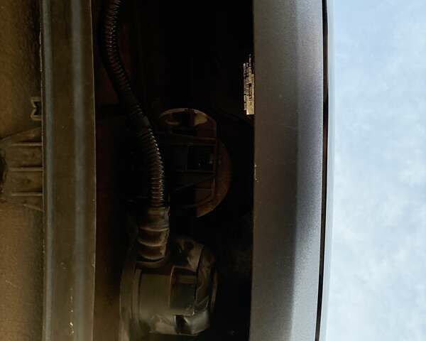 Серый Ауди А4, объемом двигателя 1.98 л и пробегом 215 тыс. км за 10900 $, фото 28 на Automoto.ua