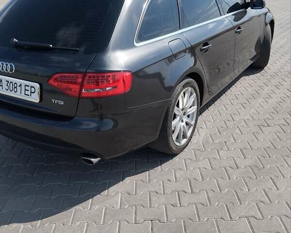 Серый Ауди А4, объемом двигателя 1.98 л и пробегом 258 тыс. км за 9000 $, фото 5 на Automoto.ua