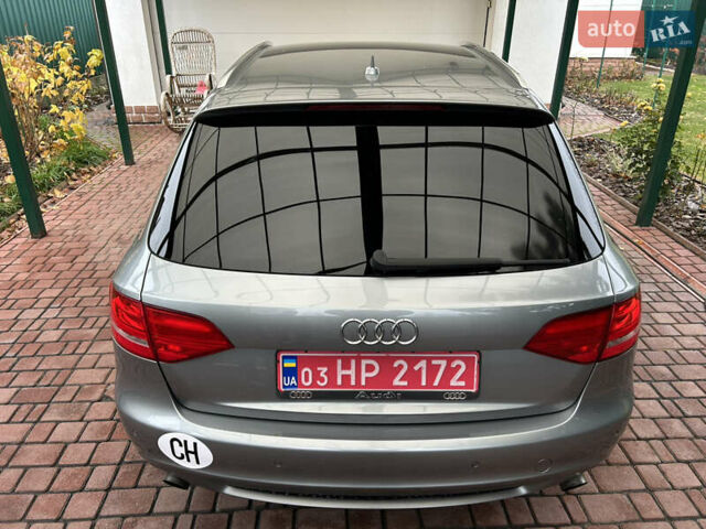 Серый Ауди А4, объемом двигателя 2 л и пробегом 210 тыс. км за 9999 $, фото 5 на Automoto.ua