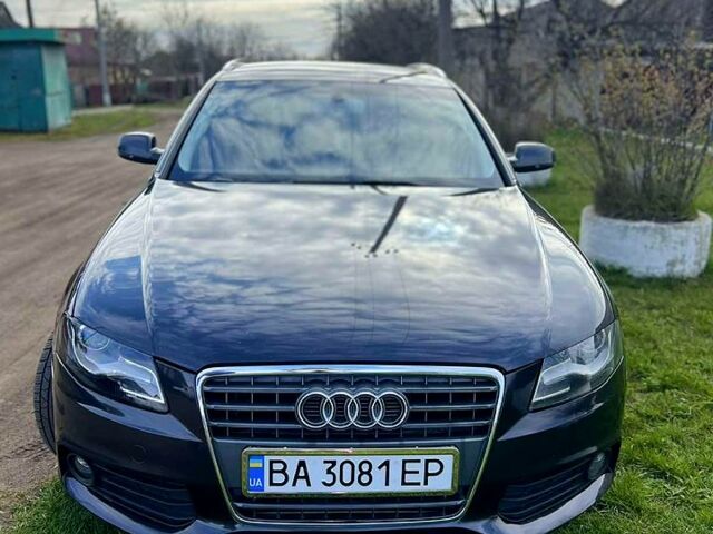 Серый Ауди А4, объемом двигателя 2 л и пробегом 258 тыс. км за 8100 $, фото 1 на Automoto.ua