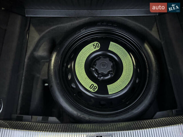 Серый Ауди А4, объемом двигателя 1.8 л и пробегом 238 тыс. км за 9400 $, фото 38 на Automoto.ua