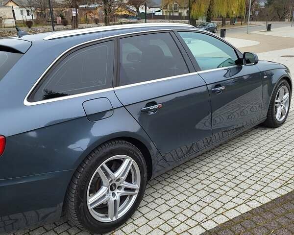 Серый Ауди А4, объемом двигателя 0 л и пробегом 241 тыс. км за 10600 $, фото 7 на Automoto.ua