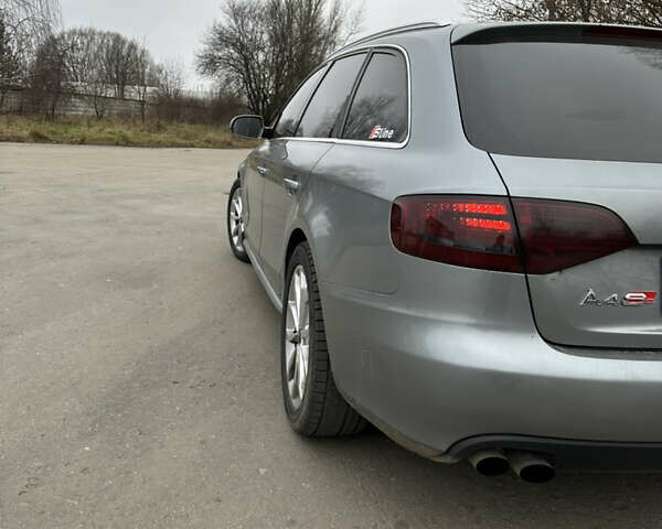 Сірий Ауді А4, об'ємом двигуна 2 л та пробігом 251 тис. км за 9800 $, фото 4 на Automoto.ua