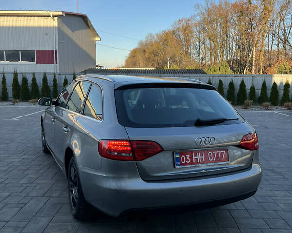 Сірий Ауді А4, об'ємом двигуна 1.8 л та пробігом 249 тис. км за 7900 $, фото 6 на Automoto.ua