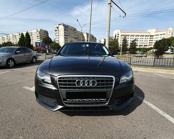 Серый Ауди А4, объемом двигателя 1.8 л и пробегом 200 тыс. км за 8200 $, фото 14 на Automoto.ua