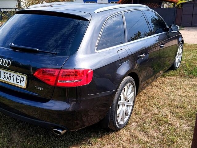 Сірий Ауді А4, об'ємом двигуна 2 л та пробігом 258 тис. км за 9000 $, фото 3 на Automoto.ua