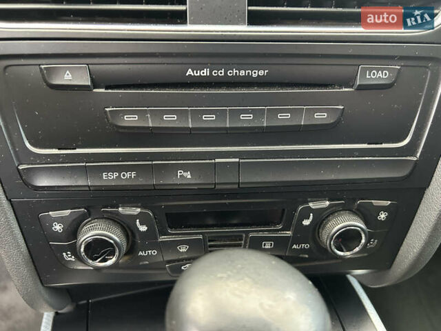 Серый Ауди А4, объемом двигателя 2 л и пробегом 210 тыс. км за 9999 $, фото 30 на Automoto.ua
