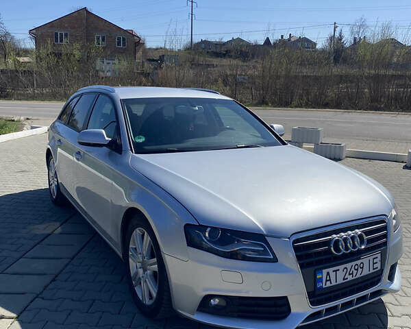 Сірий Ауді А4, об'ємом двигуна 2.7 л та пробігом 284 тис. км за 10300 $, фото 1 на Automoto.ua