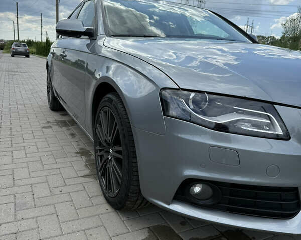 Серый Ауди А4, объемом двигателя 2.7 л и пробегом 311 тыс. км за 10500 $, фото 3 на Automoto.ua