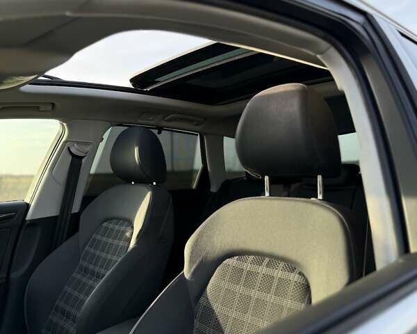 Серый Ауди А4, объемом двигателя 1.98 л и пробегом 215 тыс. км за 10900 $, фото 12 на Automoto.ua