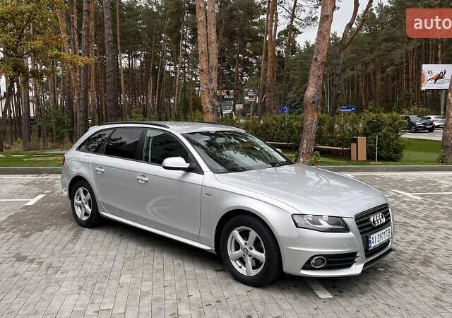 Сірий Ауді А4, об'ємом двигуна 1.8 л та пробігом 202 тис. км за 11800 $, фото 3 на Automoto.ua