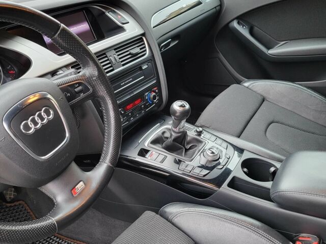 Серый Ауди А4, объемом двигателя 1.8 л и пробегом 241 тыс. км за 10500 $, фото 15 на Automoto.ua