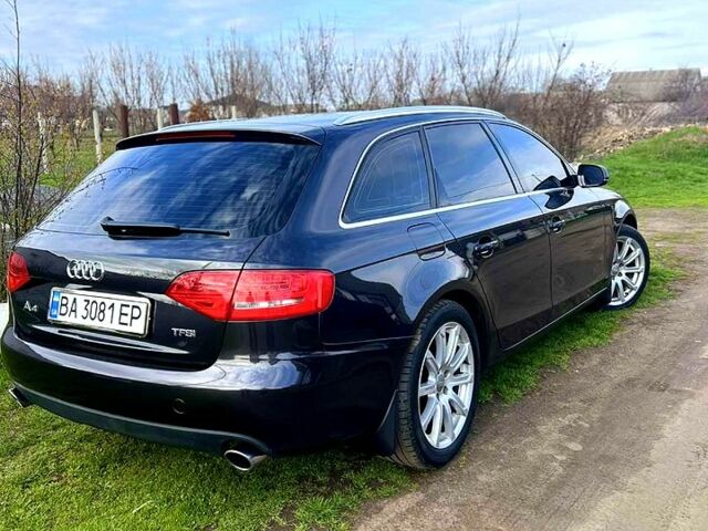 Серый Ауди А4, объемом двигателя 2 л и пробегом 258 тыс. км за 8100 $, фото 5 на Automoto.ua