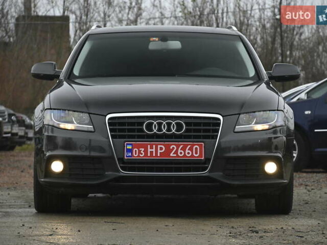 Сірий Ауді А4, об'ємом двигуна 2 л та пробігом 240 тис. км за 9350 $, фото 4 на Automoto.ua