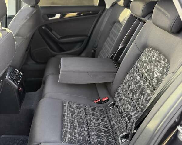 Серый Ауди А4, объемом двигателя 1.98 л и пробегом 215 тыс. км за 10900 $, фото 19 на Automoto.ua