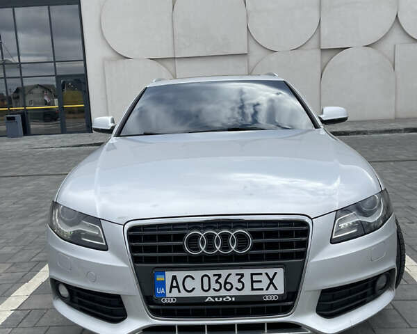Сірий Ауді А4, об'ємом двигуна 2.7 л та пробігом 376 тис. км за 9300 $, фото 31 на Automoto.ua