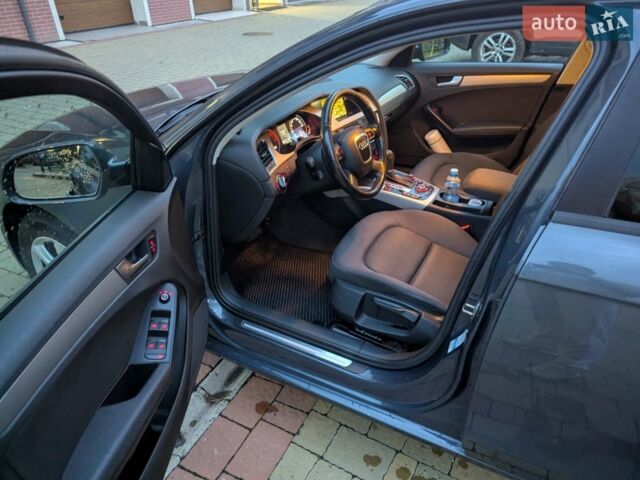 Сірий Ауді А4, об'ємом двигуна 2 л та пробігом 250 тис. км за 8500 $, фото 11 на Automoto.ua