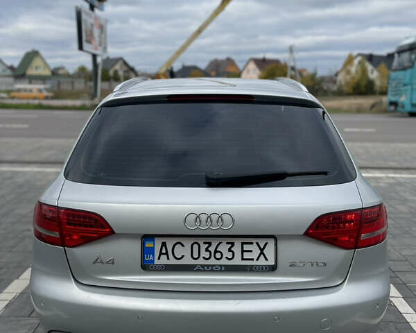 Сірий Ауді А4, об'ємом двигуна 2.7 л та пробігом 376 тис. км за 9300 $, фото 4 на Automoto.ua