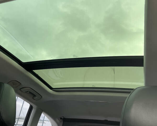 Сірий Ауді А4, об'ємом двигуна 2.7 л та пробігом 376 тис. км за 9300 $, фото 43 на Automoto.ua