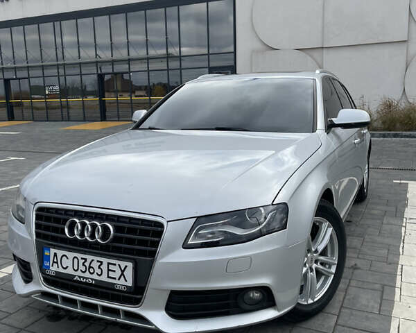 Сірий Ауді А4, об'ємом двигуна 2.7 л та пробігом 376 тис. км за 9300 $, фото 2 на Automoto.ua