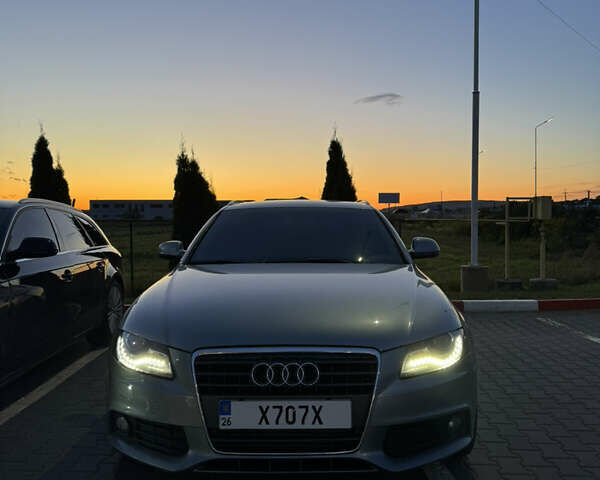 Сірий Ауді А4, об'ємом двигуна 1.97 л та пробігом 300 тис. км за 8350 $, фото 4 на Automoto.ua