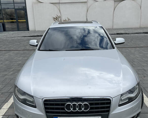 Сірий Ауді А4, об'ємом двигуна 2.7 л та пробігом 376 тис. км за 9300 $, фото 30 на Automoto.ua