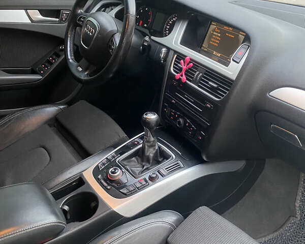 Серый Ауди А4, объемом двигателя 2 л и пробегом 300 тыс. км за 9300 $, фото 19 на Automoto.ua