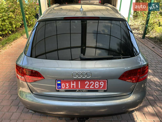 Сірий Ауді А4, об'ємом двигуна 2 л та пробігом 195 тис. км за 10800 $, фото 5 на Automoto.ua