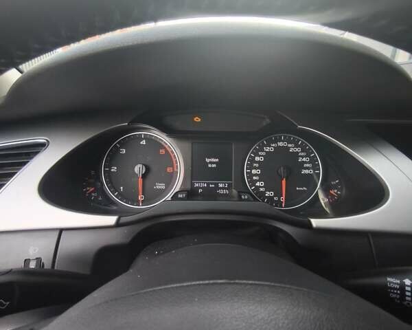 Серый Ауди А4, объемом двигателя 2 л и пробегом 341 тыс. км за 10500 $, фото 13 на Automoto.ua