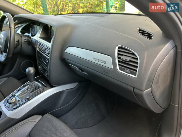 Сірий Ауді А4, об'ємом двигуна 2 л та пробігом 195 тис. км за 10800 $, фото 56 на Automoto.ua