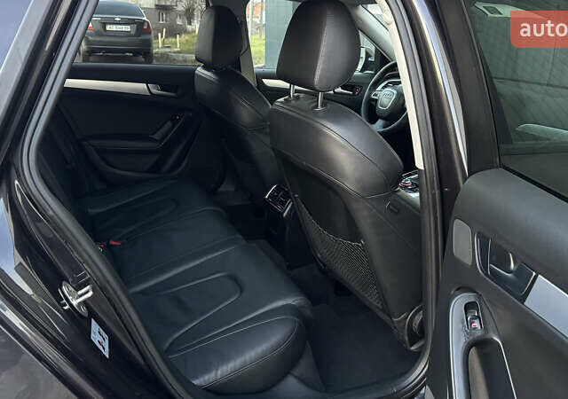 Серый Ауди А4, объемом двигателя 2 л и пробегом 226 тыс. км за 9300 $, фото 21 на Automoto.ua