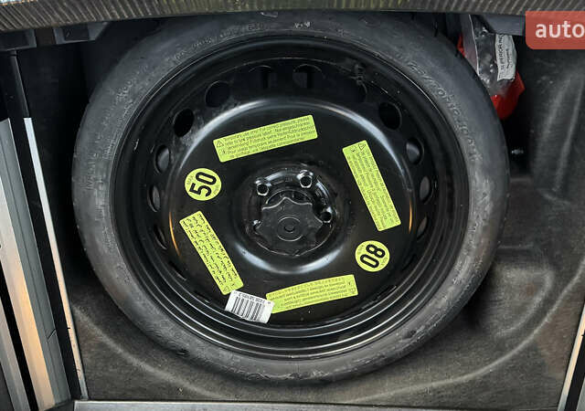 Серый Ауди А4, объемом двигателя 2 л и пробегом 226 тыс. км за 9300 $, фото 40 на Automoto.ua