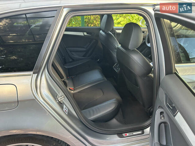 Сірий Ауді А4, об'ємом двигуна 2 л та пробігом 195 тис. км за 10800 $, фото 43 на Automoto.ua