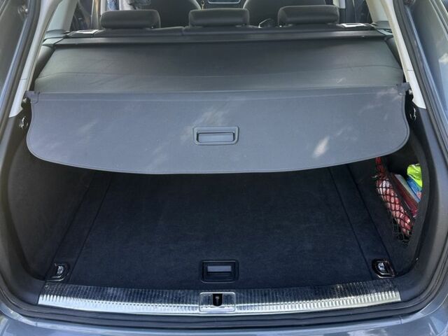 Серый Ауди А4, объемом двигателя 2 л и пробегом 290 тыс. км за 11000 $, фото 10 на Automoto.ua