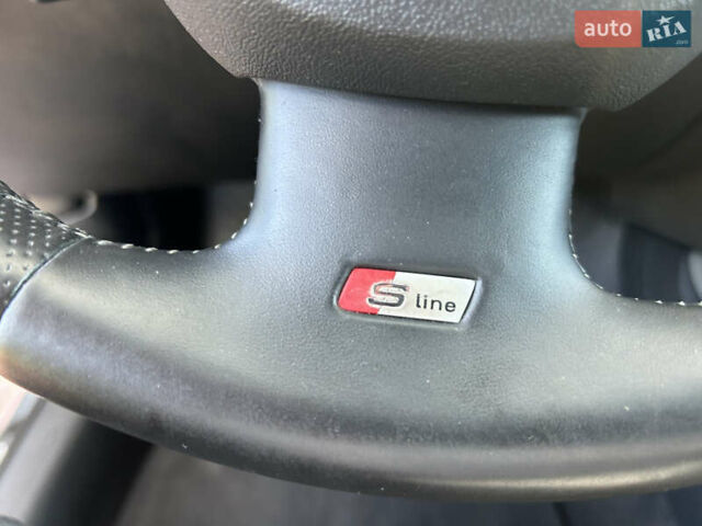 Сірий Ауді А4, об'ємом двигуна 2 л та пробігом 195 тис. км за 10800 $, фото 26 на Automoto.ua