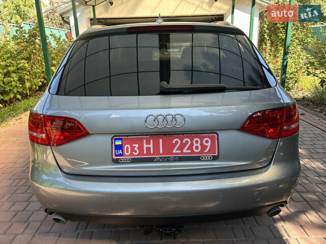 Сірий Ауді А4, об'ємом двигуна 2 л та пробігом 195 тис. км за 10800 $, фото 6 на Automoto.ua
