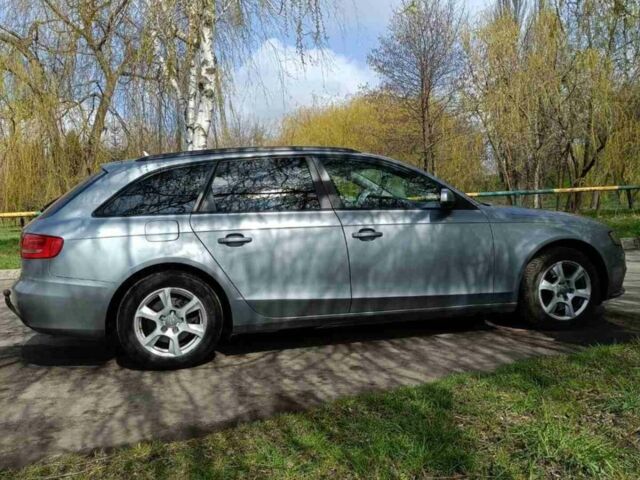Серый Ауди А4, объемом двигателя 2 л и пробегом 238 тыс. км за 8700 $, фото 23 на Automoto.ua