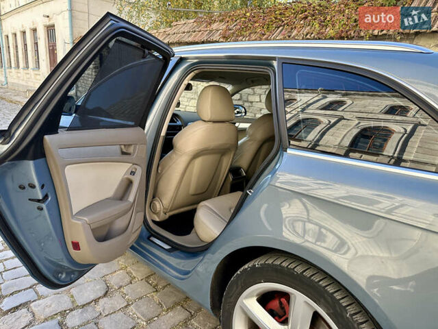 Серый Ауди А4, объемом двигателя 1.97 л и пробегом 285 тыс. км за 9750 $, фото 10 на Automoto.ua