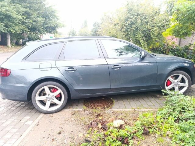 Серый Ауди А4, объемом двигателя 2 л и пробегом 237 тыс. км за 10000 $, фото 6 на Automoto.ua