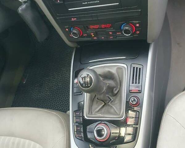 Сірий Ауді А4, об'ємом двигуна 1.97 л та пробігом 285 тис. км за 10200 $, фото 15 на Automoto.ua