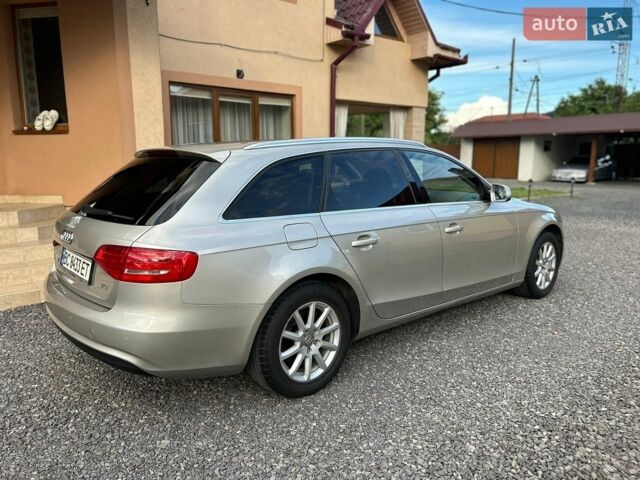 Сірий Ауді А4, об'ємом двигуна 2 л та пробігом 283 тис. км за 10350 $, фото 7 на Automoto.ua