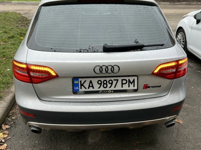 Сірий Ауді А4, об'ємом двигуна 2 л та пробігом 126 тис. км за 14000 $, фото 20 на Automoto.ua