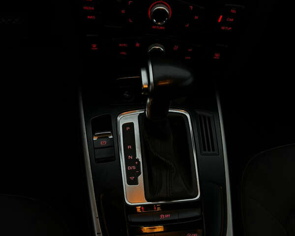 Серый Ауди А4, объемом двигателя 2 л и пробегом 319 тыс. км за 8500 $, фото 16 на Automoto.ua