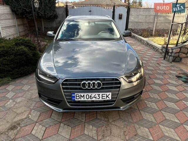 Ауді А4 2012 у Лебедине на Automoto.ua Сірий Ауді А4, об'ємом двигуна 1.97 л та пробігом 154 тис. км за 13500 $, фото 14 на Automoto.ua