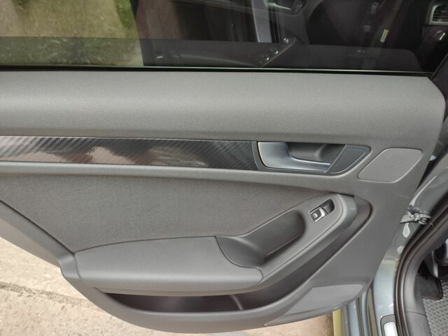 Серый Ауди А4, объемом двигателя 2 л и пробегом 197 тыс. км за 14500 $, фото 13 на Automoto.ua