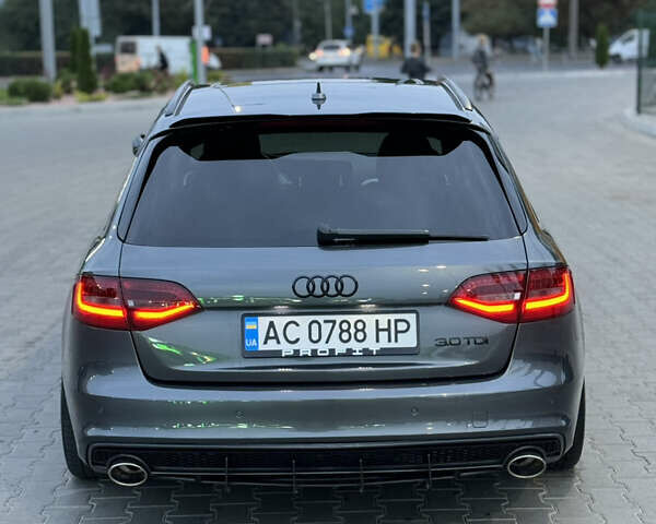 Серый Ауди А4, объемом двигателя 3 л и пробегом 225 тыс. км за 14500 $, фото 6 на Automoto.ua