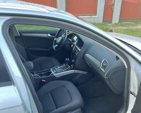 Сірий Ауді А4, об'ємом двигуна 1.97 л та пробігом 345 тис. км за 9500 $, фото 15 на Automoto.ua