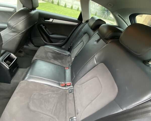 Серый Ауди А4, объемом двигателя 1.97 л и пробегом 300 тыс. км за 12500 $, фото 8 на Automoto.ua